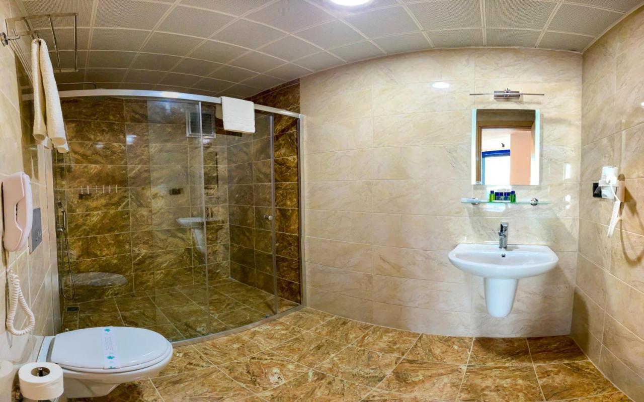 Otel Relax 4*